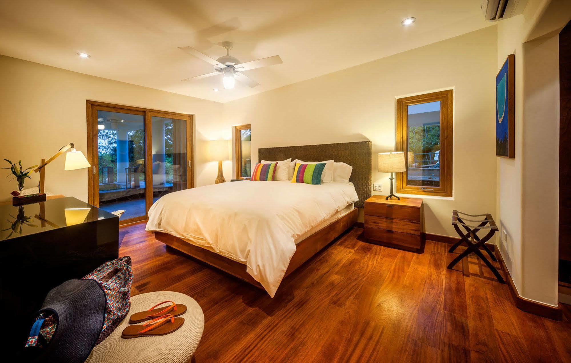 Guacalito De La Isla Luxury Ocean Villas & Apartments Playa Manzanillo ภายนอก รูปภาพ