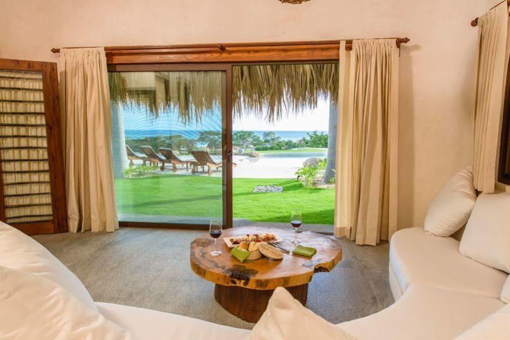 Guacalito De La Isla Luxury Ocean Villas & Apartments Playa Manzanillo ภายนอก รูปภาพ